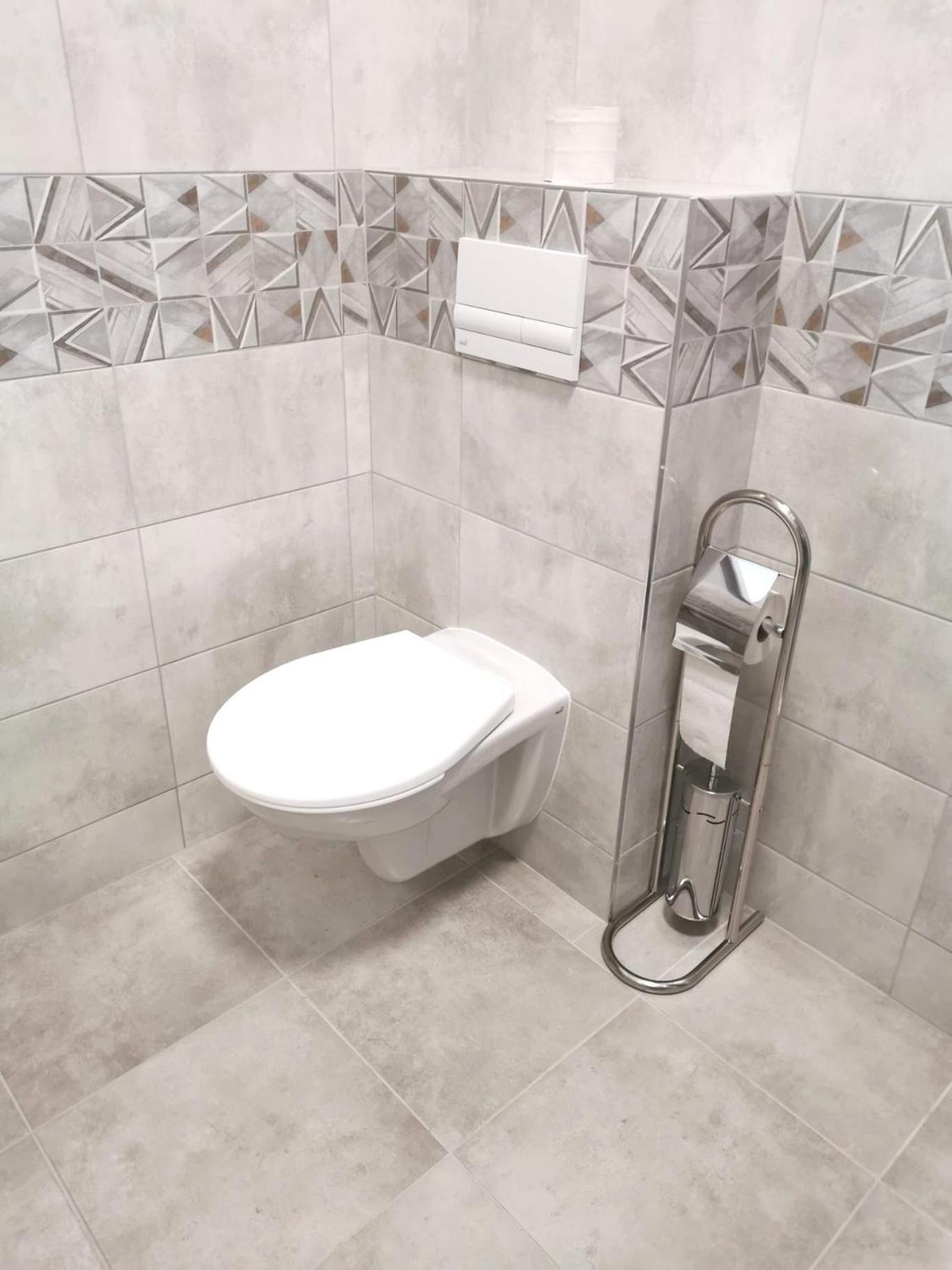 Comenius Apartments - Apartmany Na Rohu スヴィドニーク エクステリア 写真